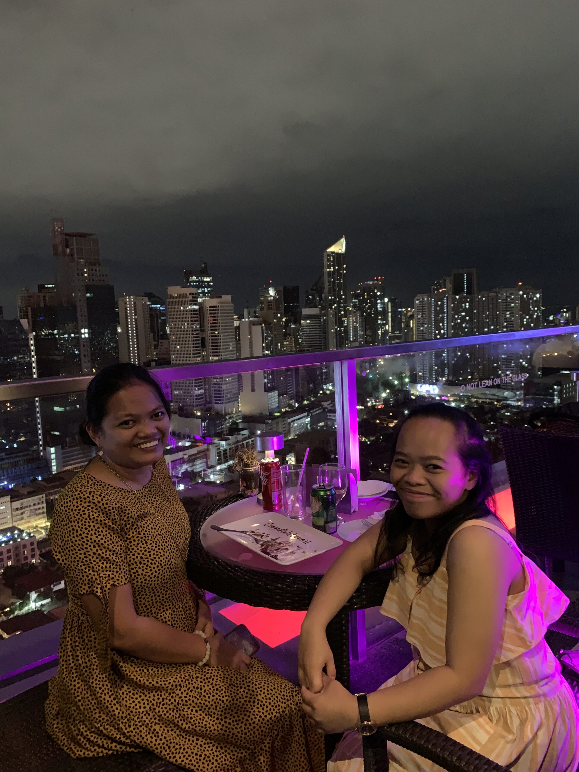 luxurious staycation in Makati